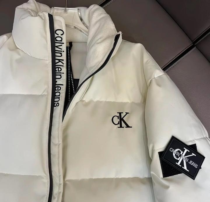 Белая куртка CK