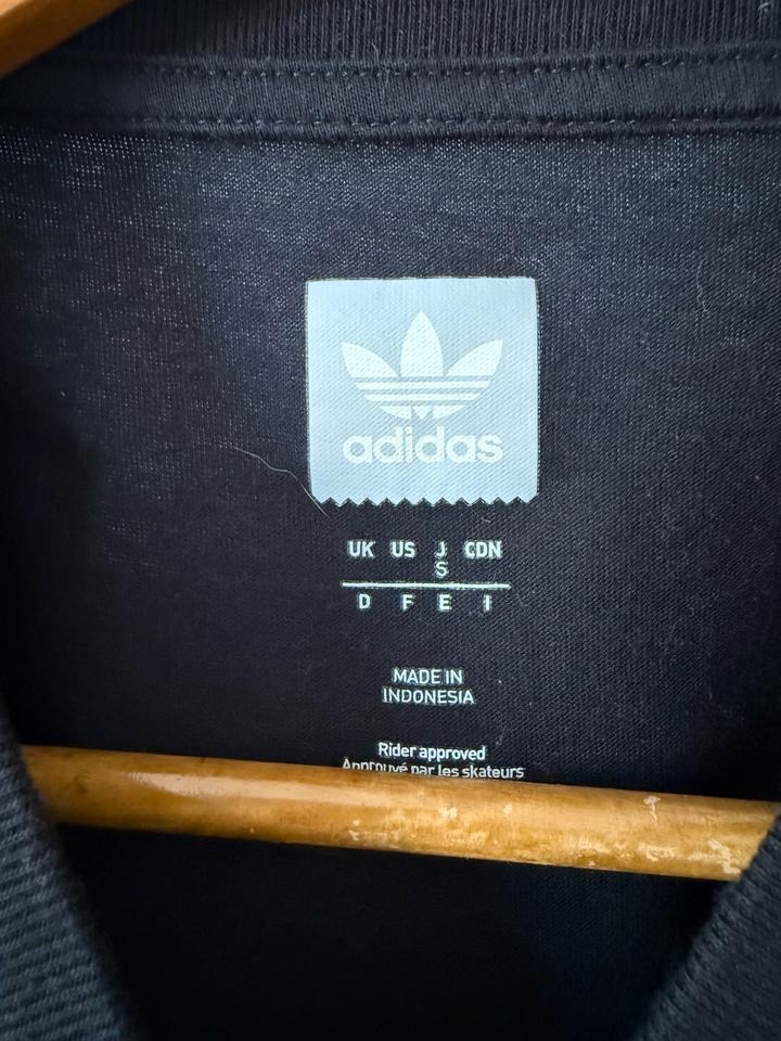 Футболка Adidas