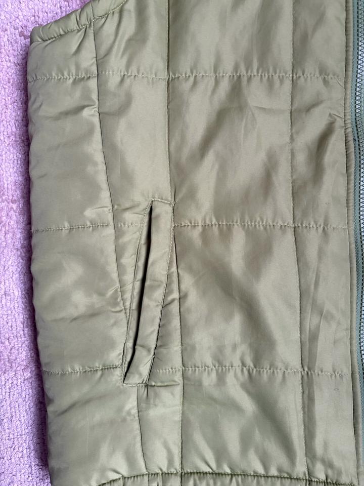 Безрукавка