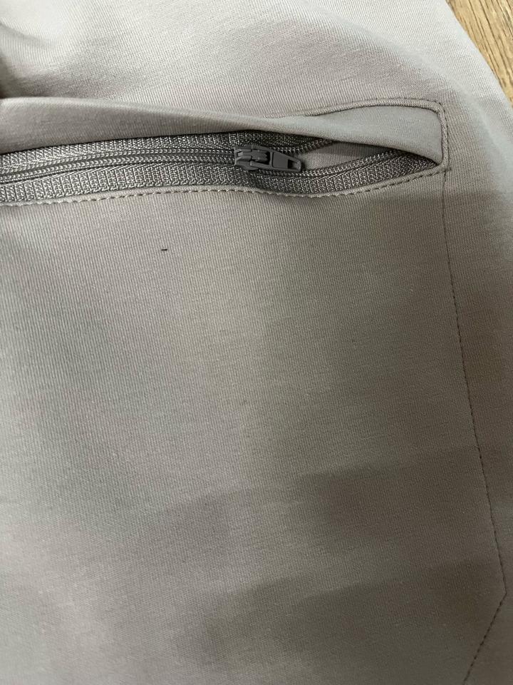 Брючный костюм