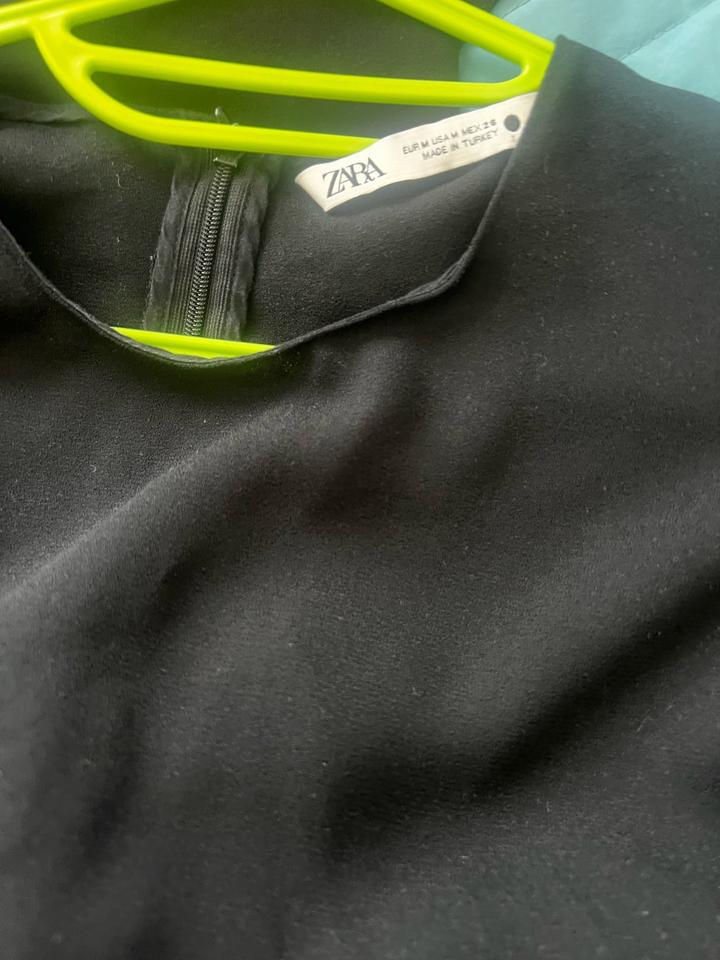 Платье черное Zara s-m