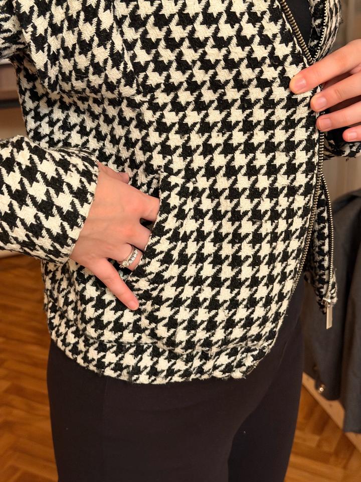 Осенняя куртка от Reserved | S