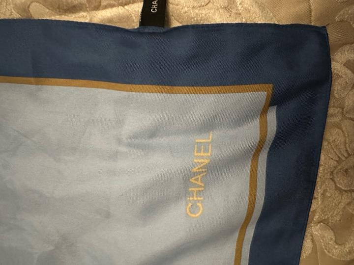 Платок Chanel