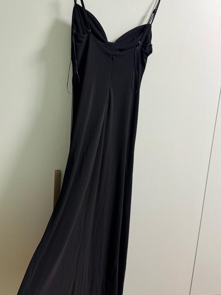 Коктейльное платье от Zara