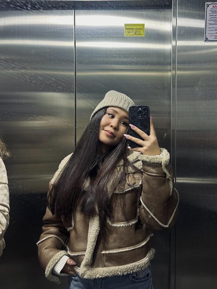 Дубленка Bershka