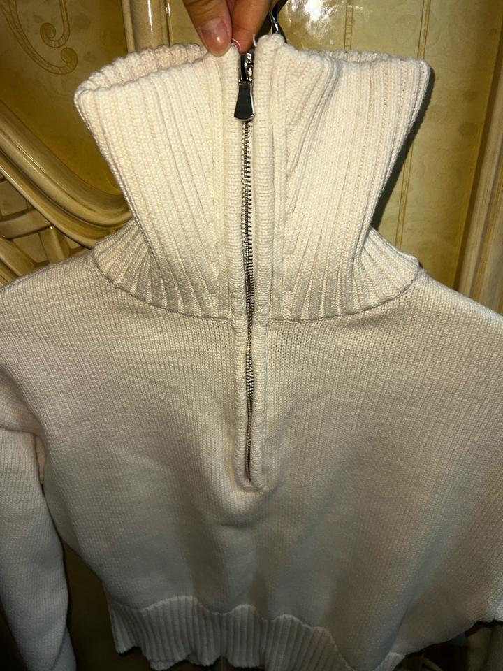 Свитер бежевый bershka