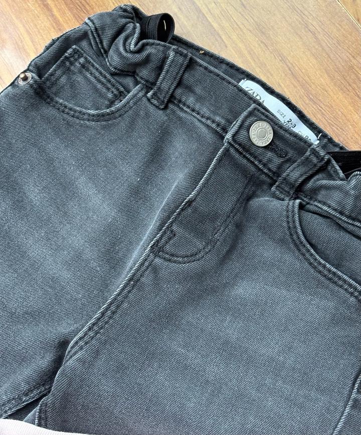 Кофта и джинсы Zara