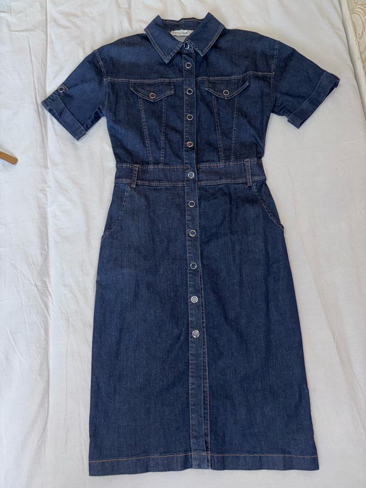 Платье из тонкого джинса