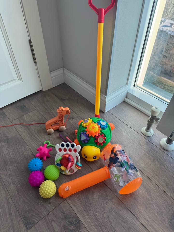 Игрушки для малышей