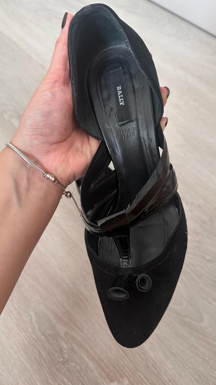 Черные туфли Bally