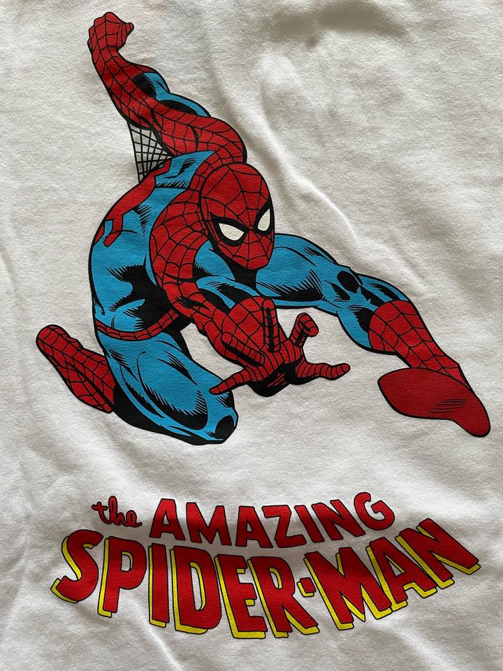 Футболка Uniqlo x Marvel