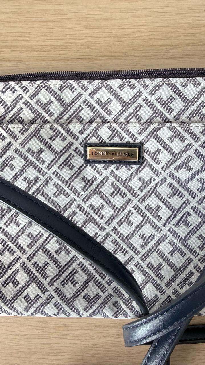 Сумка crossbody Tommy Hilfiger