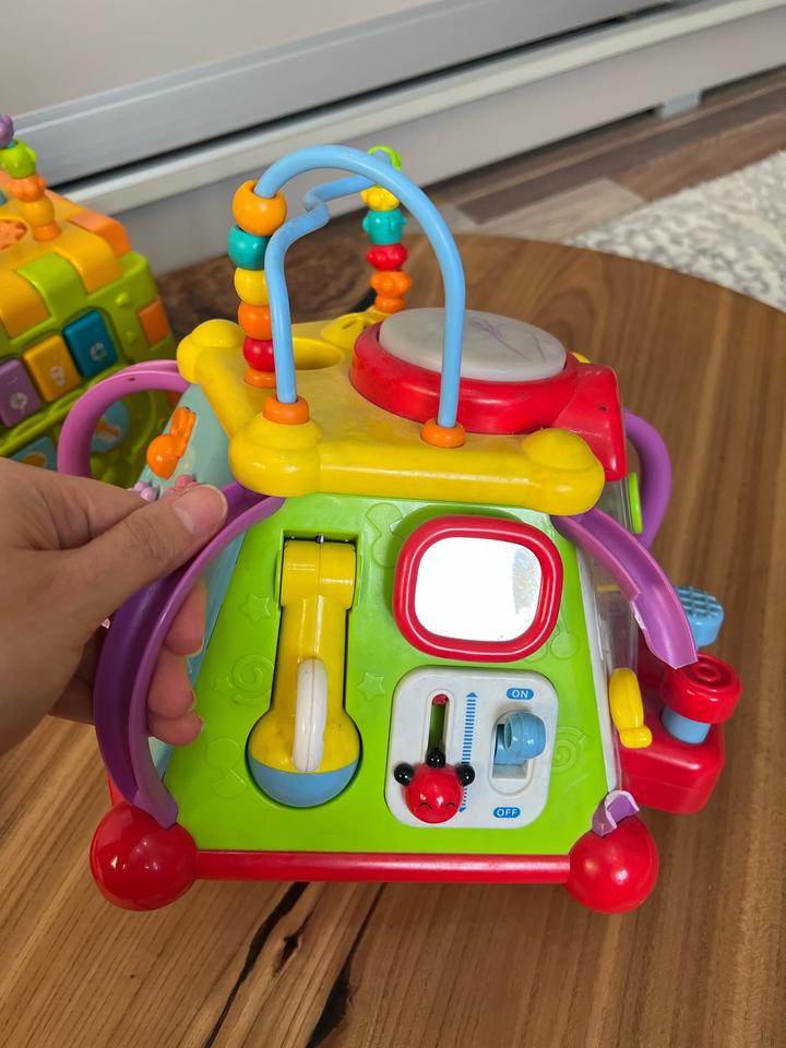 Детские игрушки