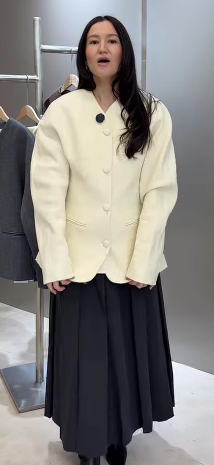 Белый пиджак Uno concept store