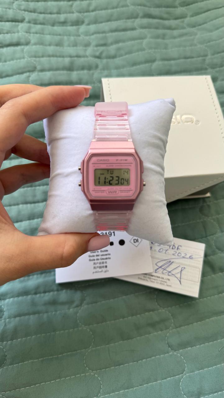 Часы Casio розовые