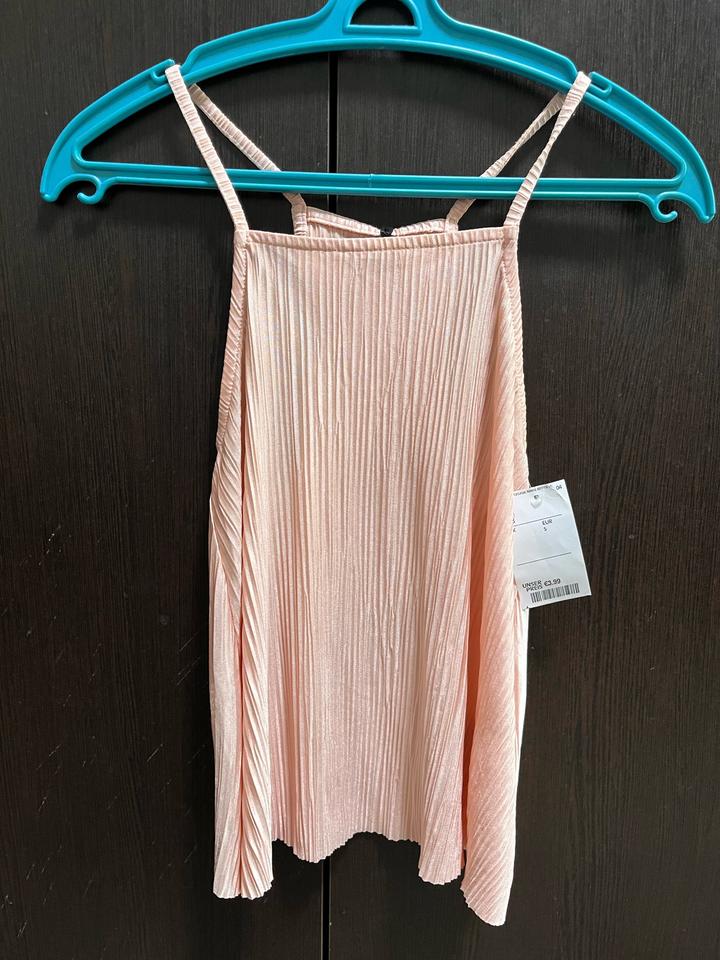 Персиковый топик Bershka