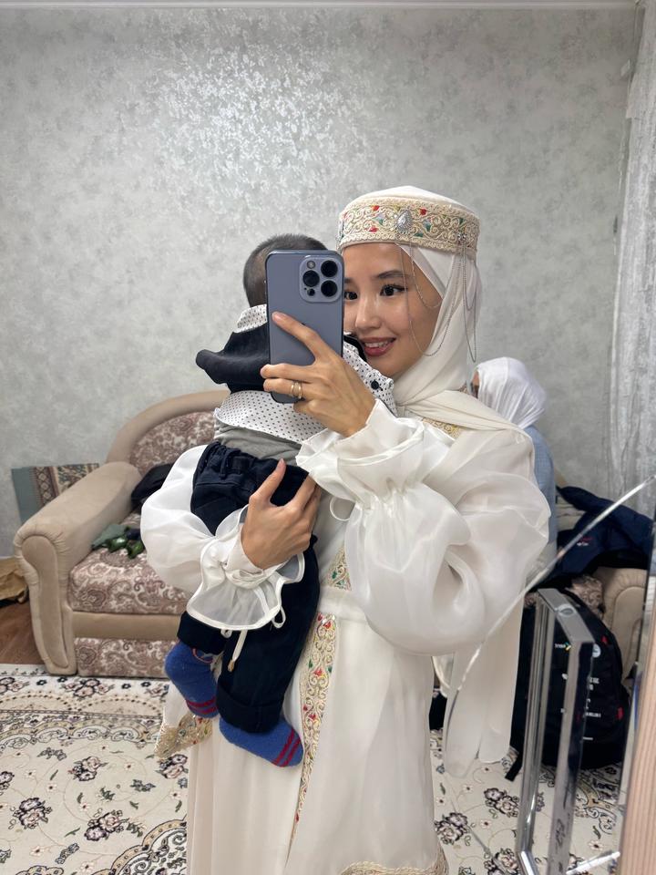 Платье на сырга салу