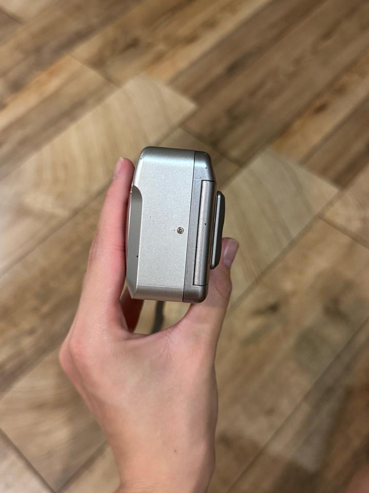 Samsung Fino 15DLX Quartz Date плёночный фотоаппарат