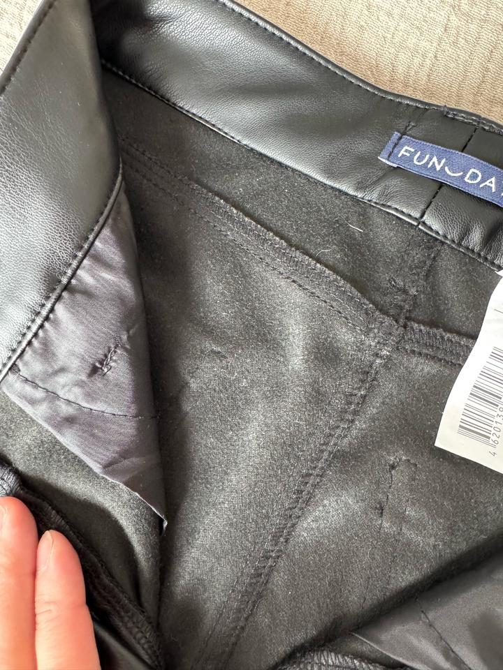 Продам новые кожаные брюки