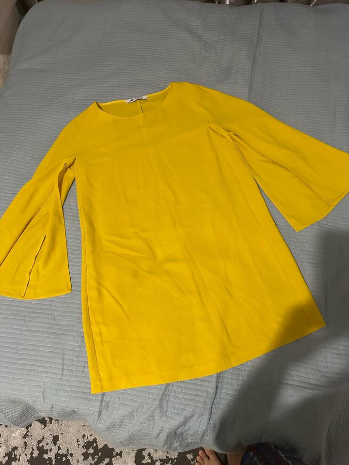 Желтое платье Zara