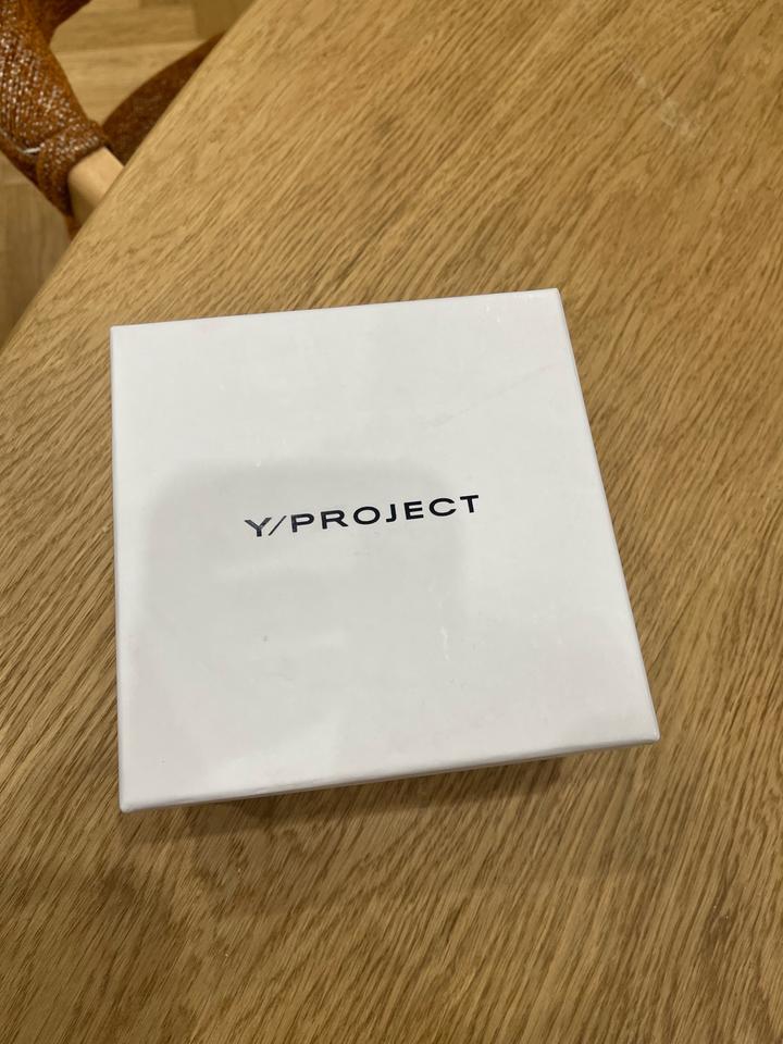 Серьги авангардной формы Y/project