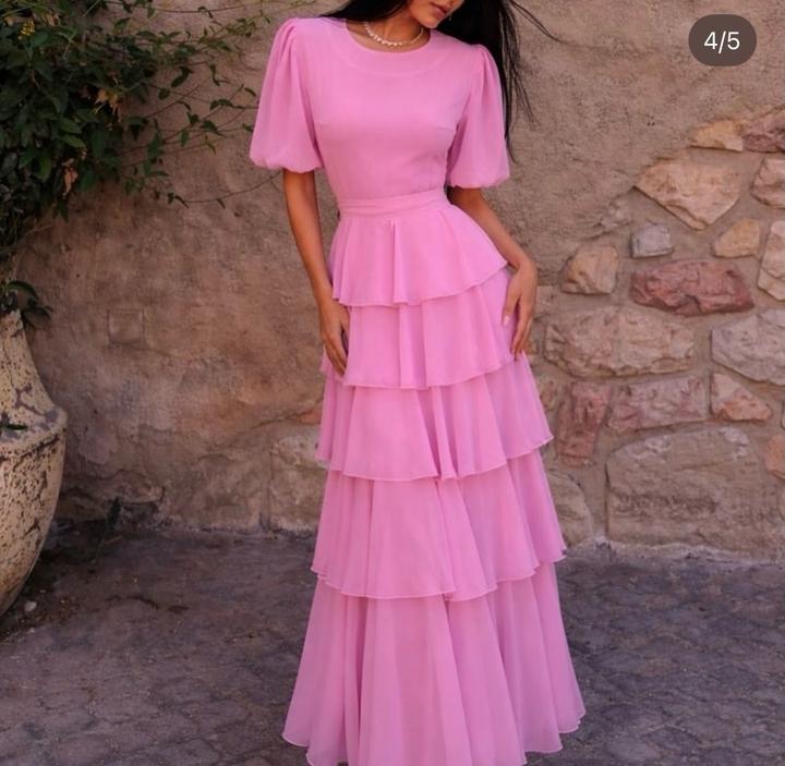 Новое розовое платье