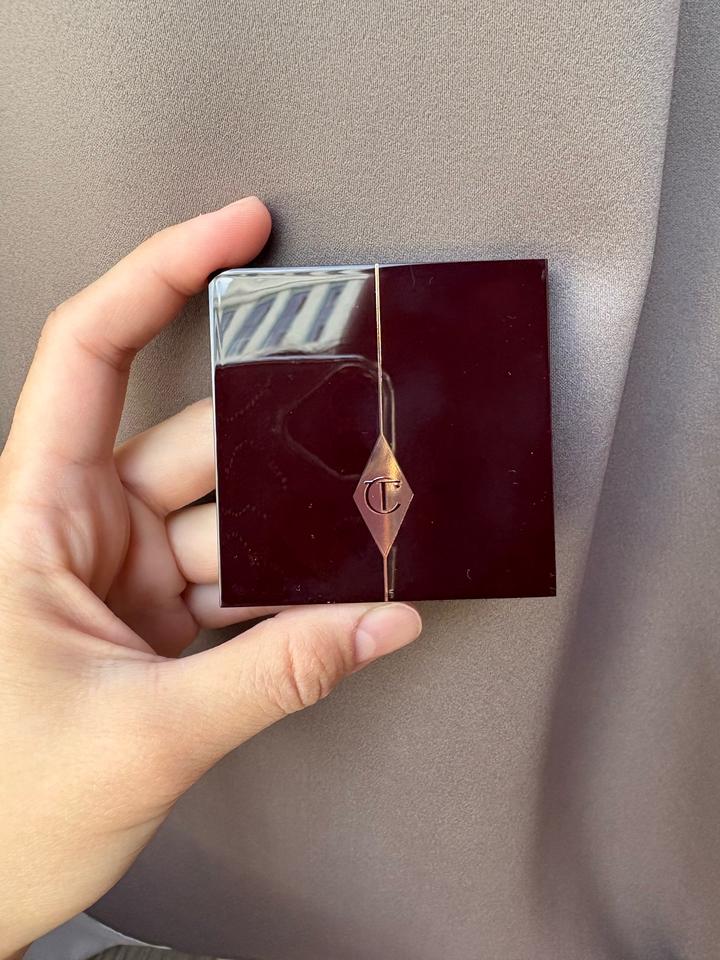 Тени Charlotte Tilbury