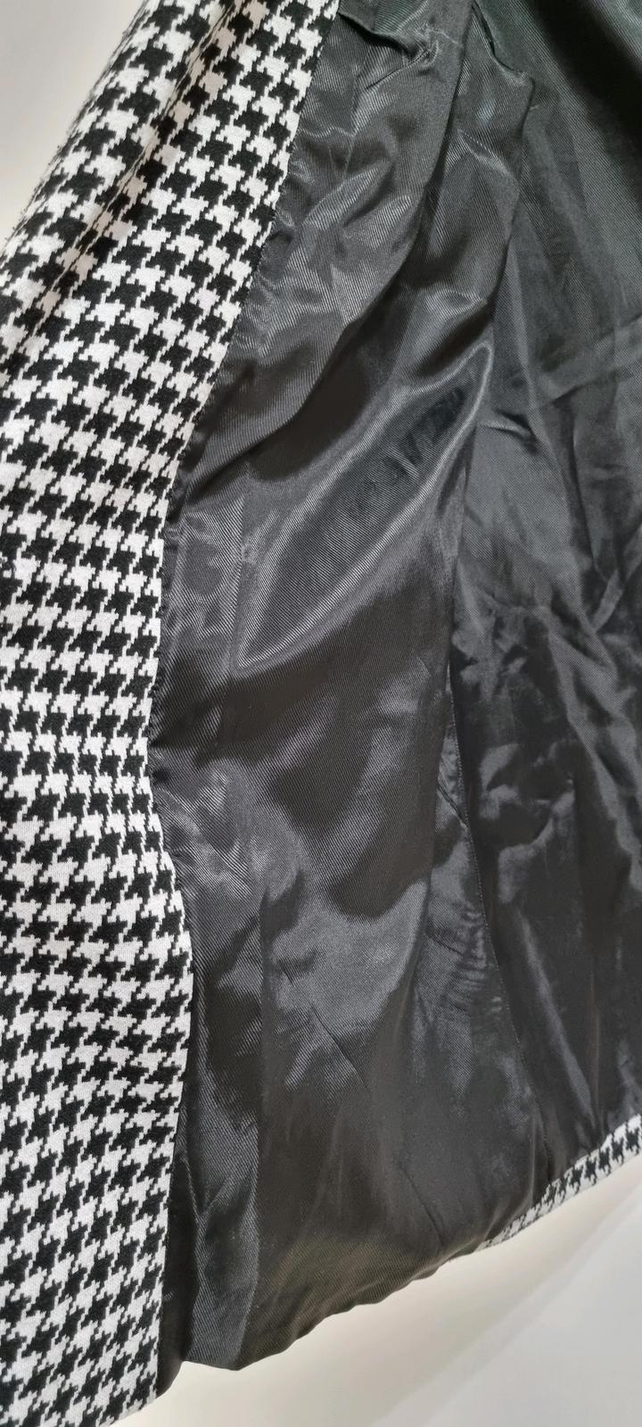 Легкий блейзер