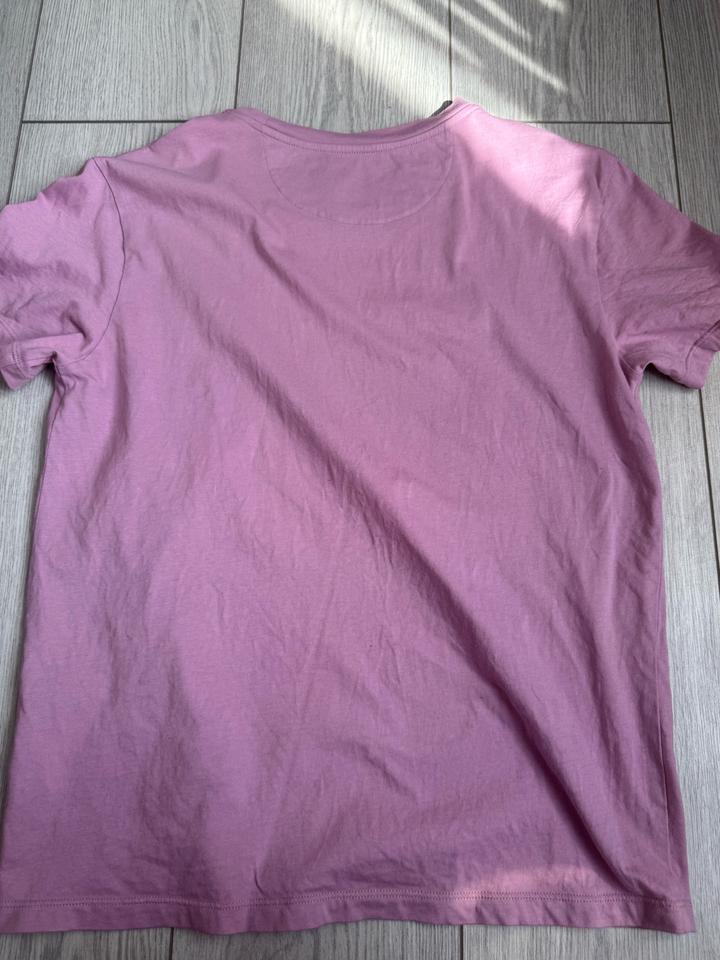 Футболка Valentino