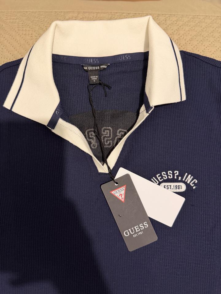 Футболка Guess s