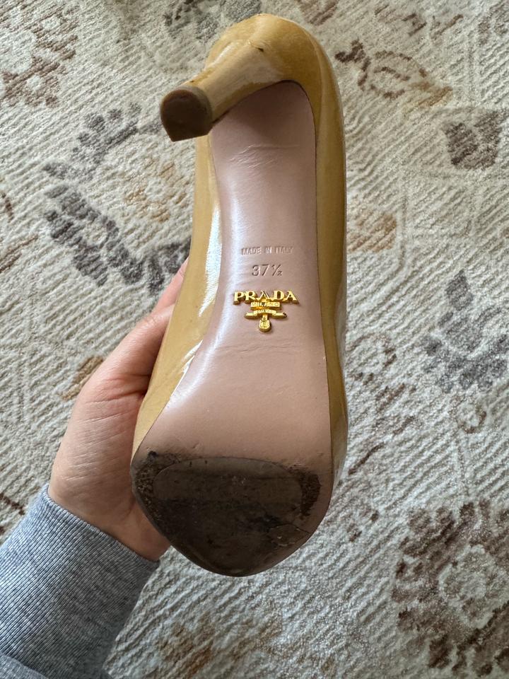 Туфли Prada