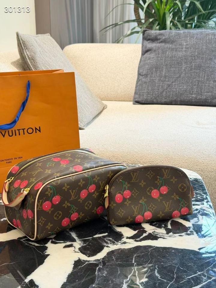 Косметички lux качества