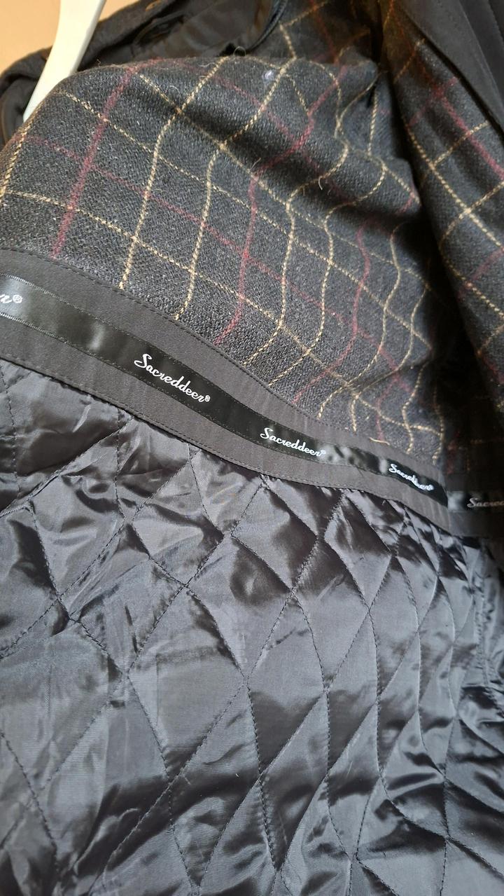 Зимнее пальто трансформер Sacreddeer