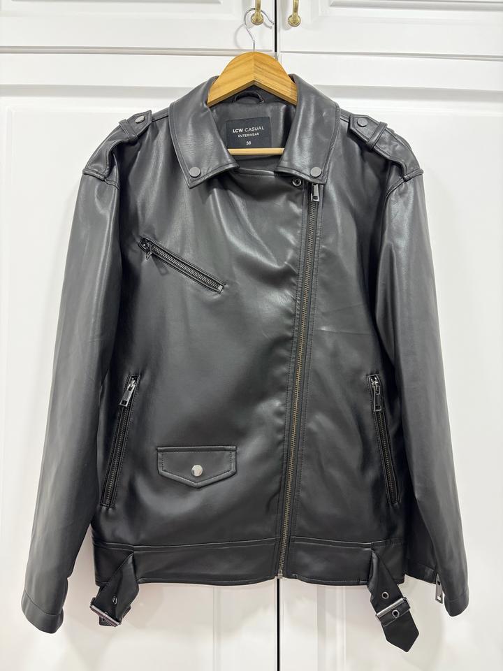 Куртка косуха женская