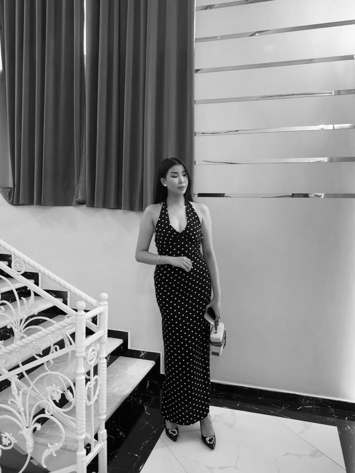 Платье черное