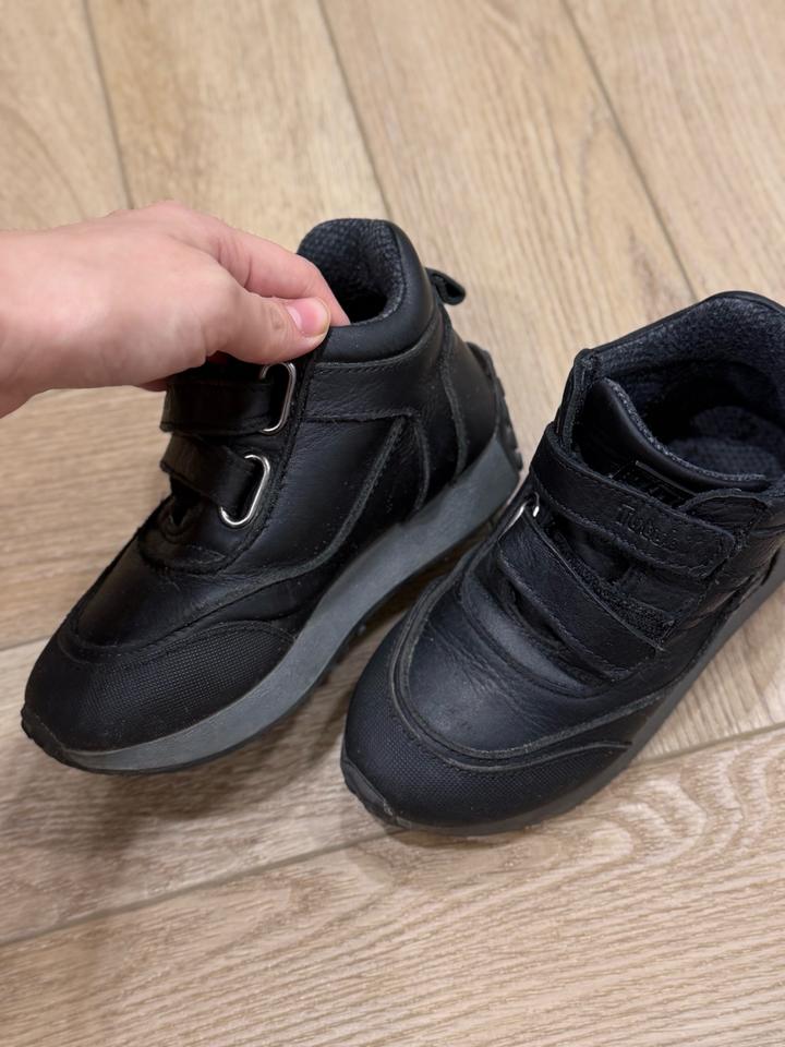 Детские ботинки осень