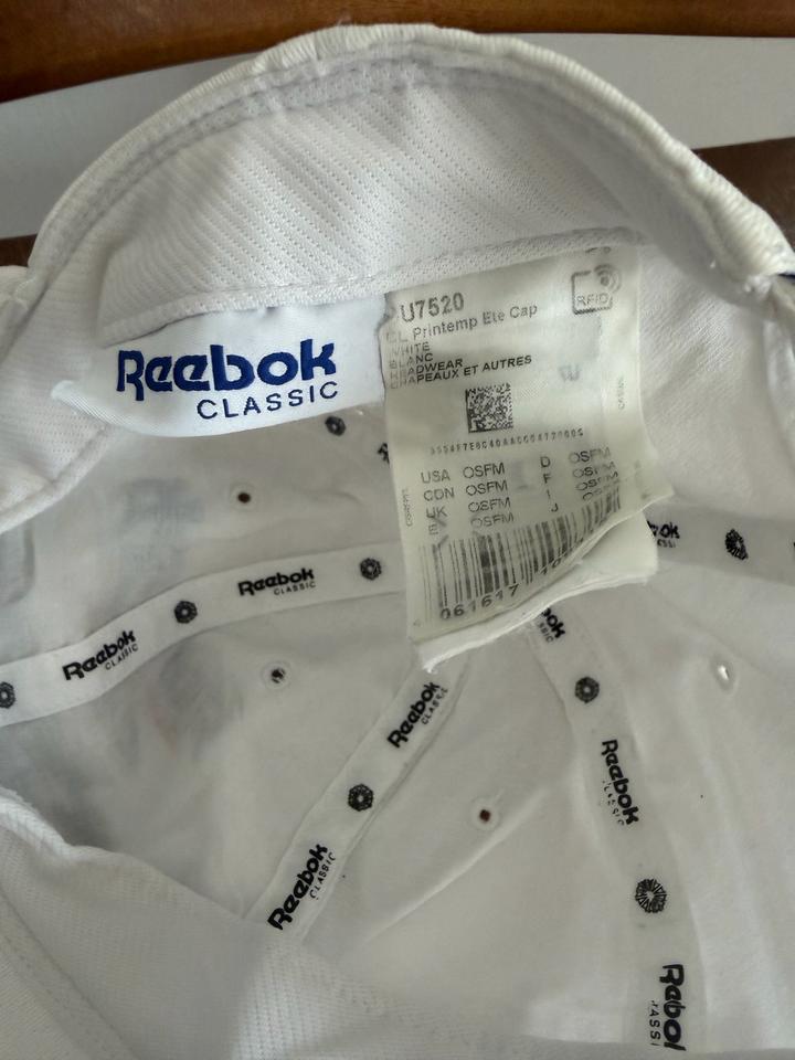Кепка reebok