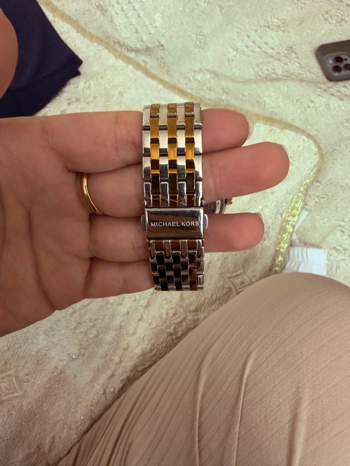 Часы Michael Kors