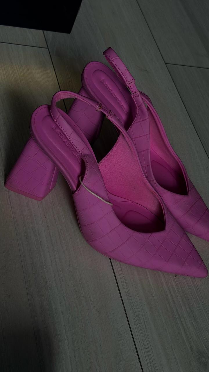 Stradivarius туфли удобные на узкие длинные ноги😍