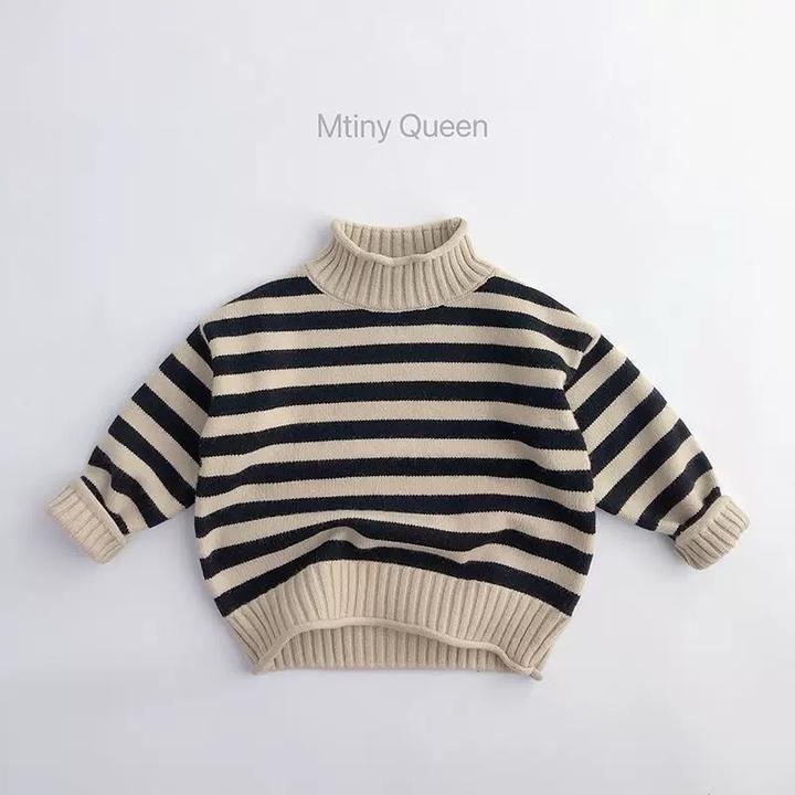 Свитер для девочек новый