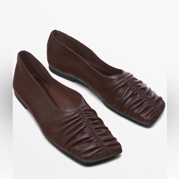 Новые балетки из кожи