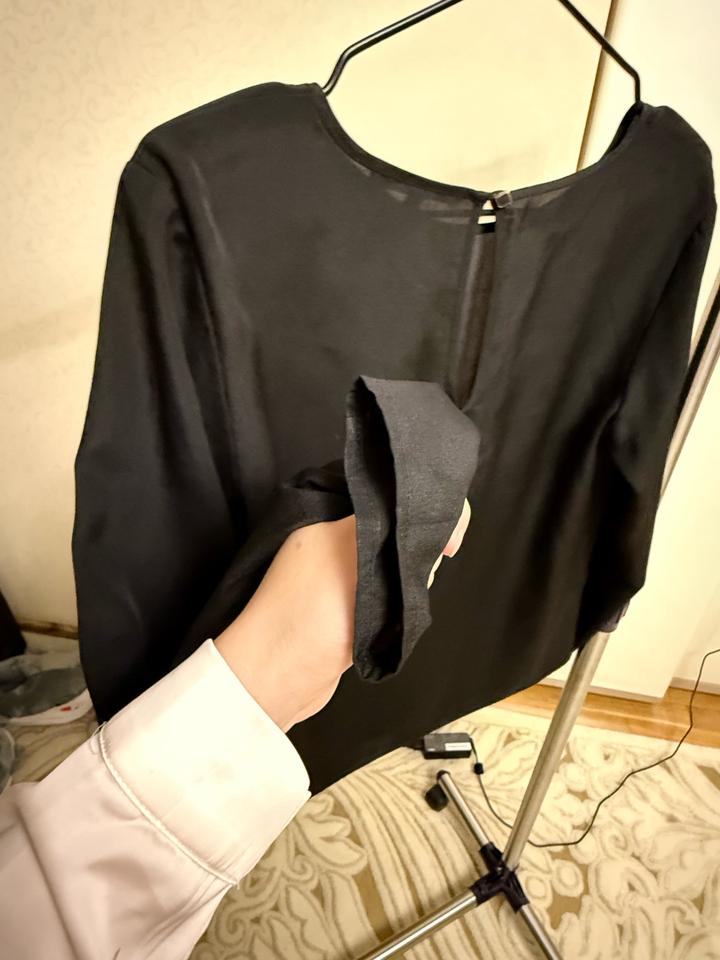 Черная блузка