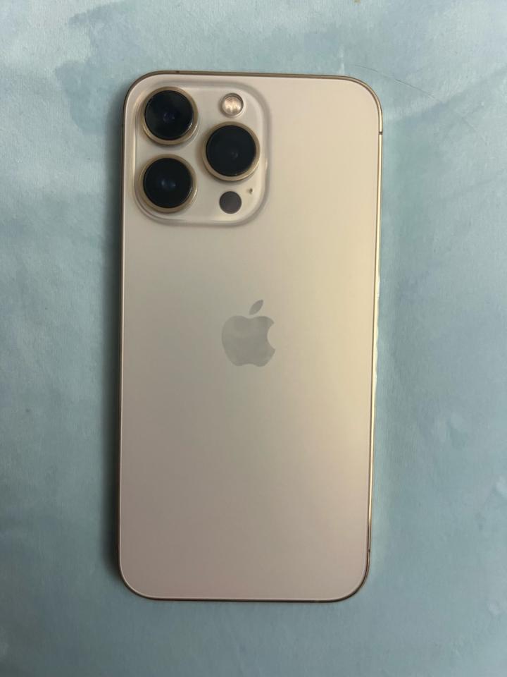 IPhone 13 Pro золотой