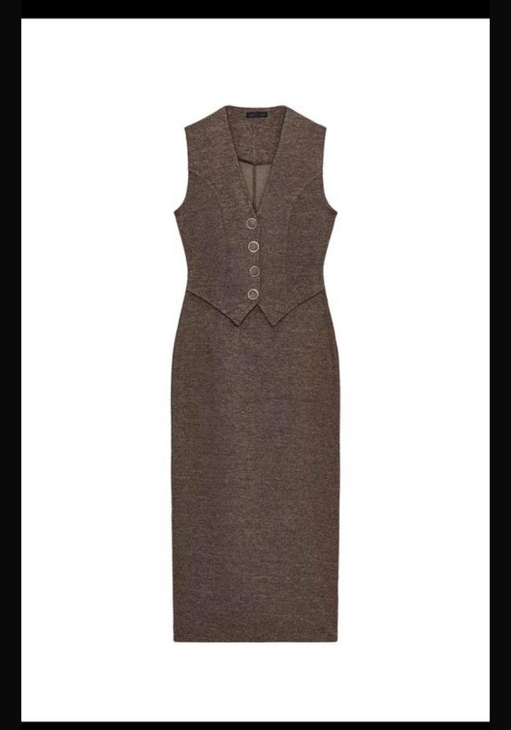 Платье от бренда Zara
