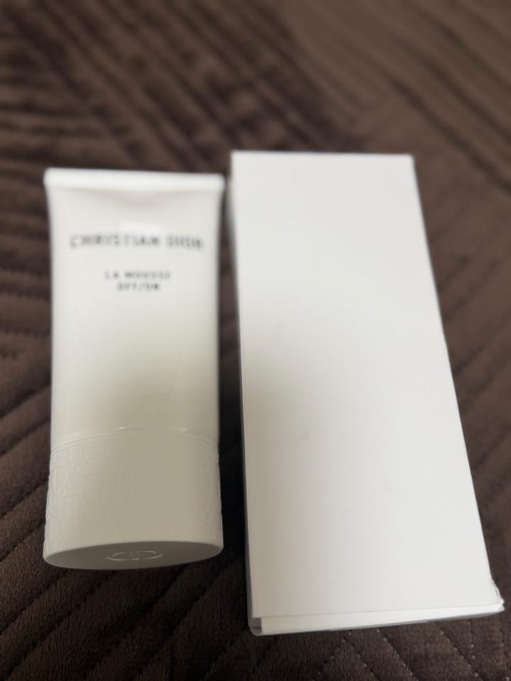 Dior La Mousse OFF/ON — роскошная очищающая пенка для лица от Dior.(тестер)