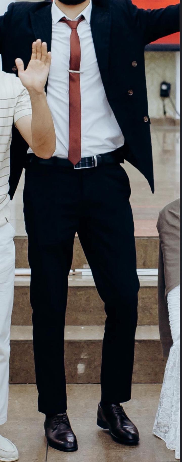 Стильный мужской костюм