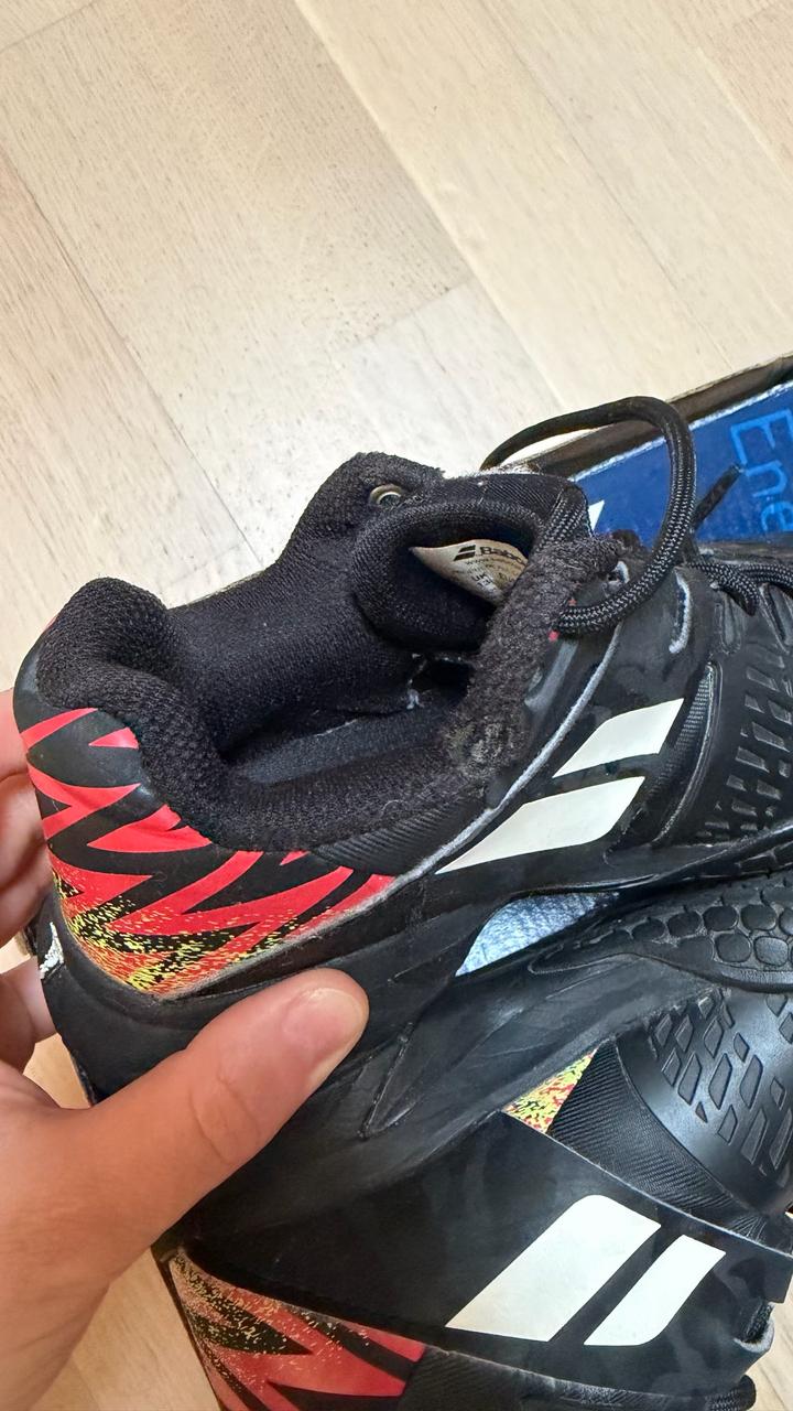 Теннисные кроссовки для мальчика Babolat