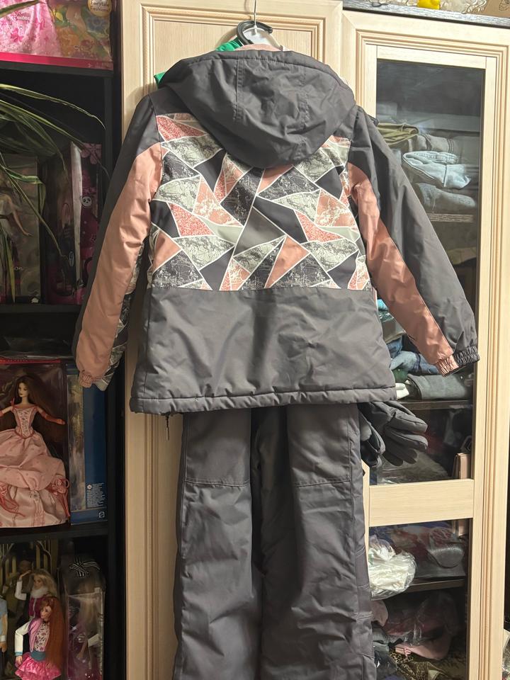Продам детский горнолыжный костюм