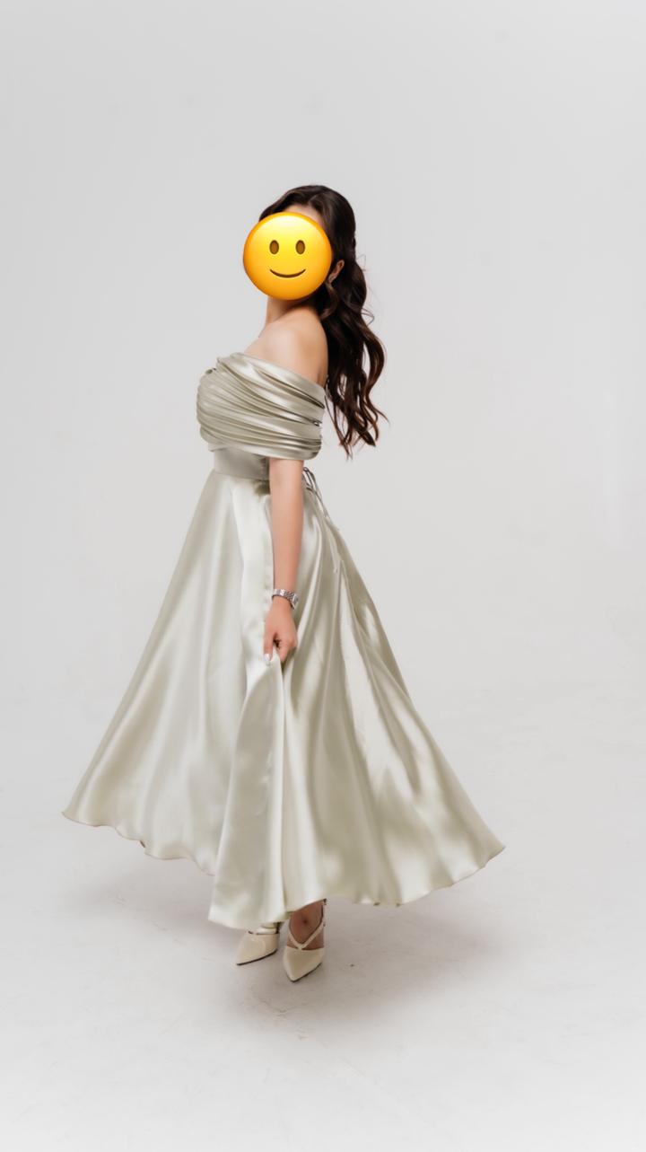 Фисташковое платье