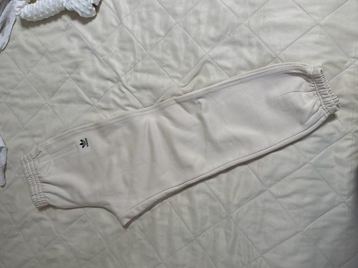 Спортивные брюки adidas